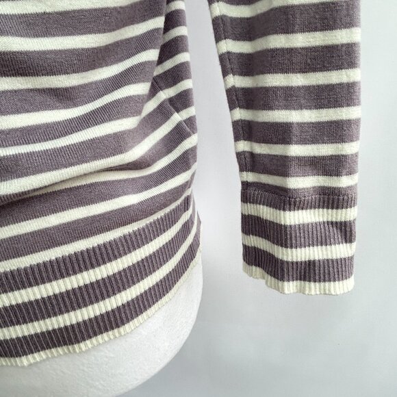 NWOT Simons Lavender & Off-White Striped Sweater – Women's XS - Picture 5 of 8